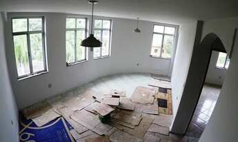 Imagem 2: Centro - Cruz vermelha ,2 quartos + Dep. completa de serviço