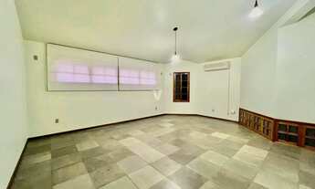 Imagem 7: Lindíssima casa sobrado em no bairro Patronato!