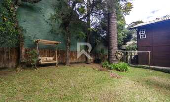 Imagem 3: Casa de Rua com Quintal Verde e Espaço Gourmet, 3 quartos 4 Vagas à venda, 200m²- Santa Fe