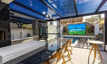 Imagem 2: Sobrado triplex com 04 dormitórios sendo 02 suítes e 04 vagas de garagem Balneário Betaras