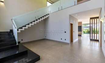 Imagem 4: Sobrado de alto padrão em condomínio fechado com 331m², bairro Vila do Golf, Zona Sul de R