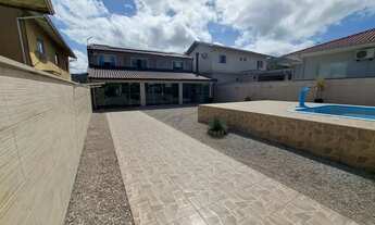 Imagem: Casa Ampla com Piscina e Área Gourmet