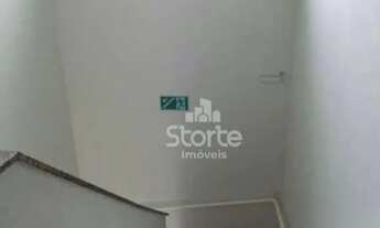 Imagem 5: Ponto de esquina com 02 cômodos comerciais + apartamento + casa à venda, 230m² de área con