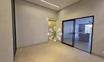 Imagem 3: Luxo e Exclusividade No Mirante do Lago: Casa de Alto Padrão com Piscina e Varanda Gourmet