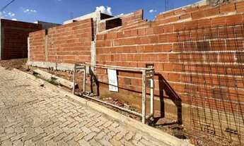 Imagem 3: Lote com construção 80% habitável - Kanegae/De180 mil por R$ 165 Mil Riacho Fundo I