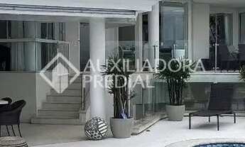 Imagem 3: Casa de alto padrão no Residencial Saint Barth - Cacupé