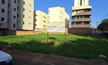 Imagem 4: Higienopolis - Área em rua RESIDENCIAL e comercial 762 m² ótimo para comércios em geral