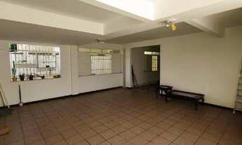 Imagem 3: Casa Duplex com piscina e área gourmet no Bairro Suissa