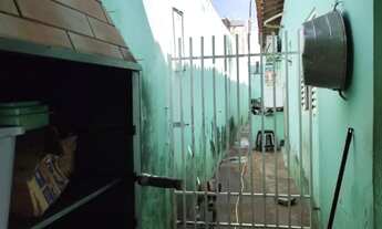 Imagem 7: Casa para Venda em Cuiabá, CPA 3, 2 dormitórios, 1 suíte, 2 banheiros, 2 vagas