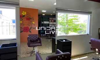 Imagem 4: Salão de Beleza Completo, Equipado e Pronto para Operar no Centro de Suzano