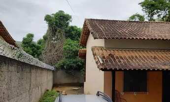 Imagem 2: Casa para Venda em Saquarema, Madressilva, 2 dormitórios, 1 suíte, 2 banheiros, 2 vagas