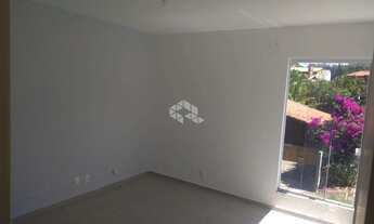 Imagem 3: Casa à Venda no Rio Tavares com 2 Quartos e Ótima Localização em Florianópolis