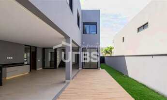 Imagem 3: Alphaville Araguaia - Sobrado 5 quartos, sendo 5 suítes