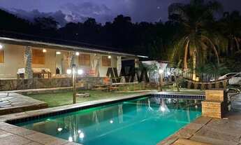 Imagem: Chácara com 5 Quartos, Mobiliada à venda