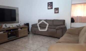 Imagem 2: Casa em Vila Antonieta