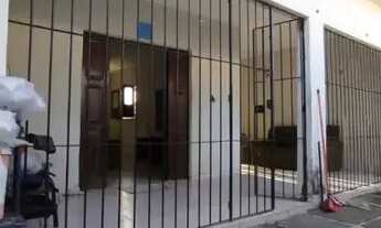 Imagem 2: Casa à venda em rua pública, RIO DOCE, Olinda, PE