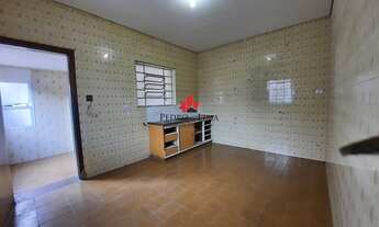 Imagem 2: Casa térrea, frontal com 2 dormitórios, 2 Vagas Prox metrô Vila matilde