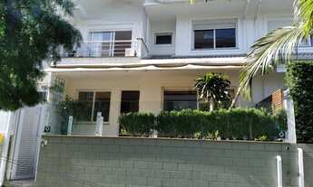 Imagem: FLORIANóPOLIS - Casa Padrão - Jurerê