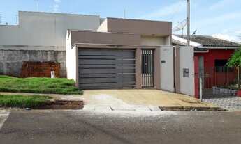 Imagem: Aluga-se Casa no Jardim Madrid em Mandaguari