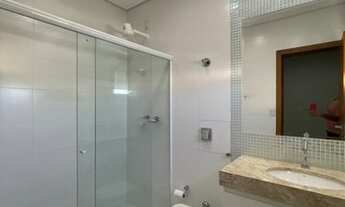 Imagem 6: Casa de condomínio sobrado para aluguel com 250 metros quadrados com 3 quartos