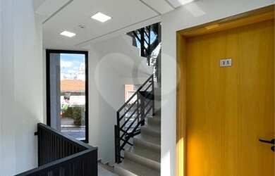 Imagem 4: Prédio inteiro com 9 studios prontos para locação