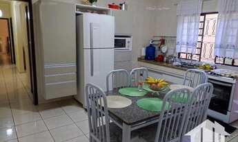 Imagem 4: Casa com 4 dormitórios à venda, 236 m² por R$ 590.000,00 - Jardim América - São José dos C