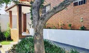 Imagem: Casa de 2 Dormitórios na Rua Cornélio