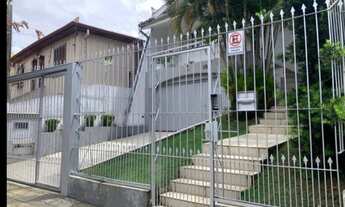 Imagem 2: Casa para venda com 623 metros quadrados com 3 quartos