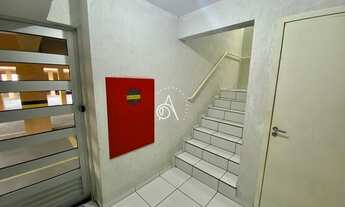 Imagem 6: CURITIBA - Apartamento Padrão - Novo Mundo