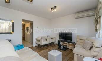 Imagem 4: Apartamento à venda de 136m² com 3 Dormitórios e vaga na Av Anita Garibaldi em Porto Alegr