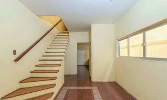 Imagem 3: Casa de 3 Dormitórios na Rua Inhatium