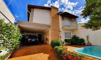 Imagem 1: Casa sobrado, com 3 dormitórios, no bairro Residencial e Comercial Palmares, em Ribeirão P