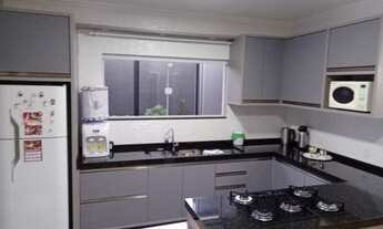 Imagem 7: Linda casa nova 3 quartos sendo 1 suite m/planejados piscina. Rio Vermelho