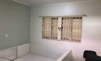 Imagem 5: Casa de 3 Dormitórios na Rua Correia de Lemos