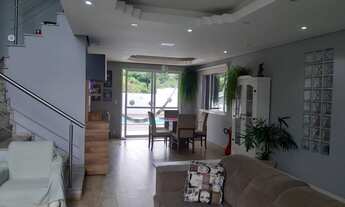 Imagem 4: Casa de condomínio para venda tem 190 metros quadrados com 3 quartos