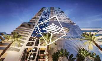 Imagem: Edifício Surfers Paradise em Praia Brava