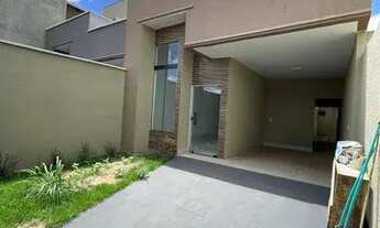 Imagem 2: Casa Perfeita! 3 Quartos sendo 1 Suíte - Área Gourmet com Churrasqueira - Jardim Gramado