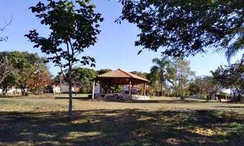 Imagem 6: Vendo Rancho em Delfinópolis- Minas Gerais