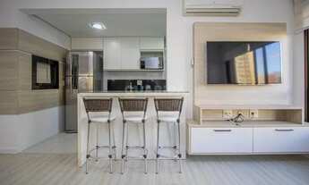 Imagem 5: Apartamento mobiliado de 2 dormitórios, sendo 1 suíte, no bairro Passo D'Areia