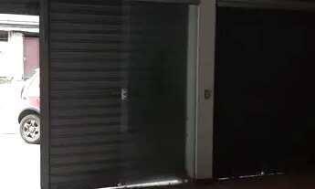 Imagem 2: Alugo loja Galpão / depósito com aluguel por R$1.300 /mês