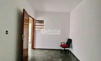 Imagem 3: Casa para aluguel, 3 quartos, 1 suíte, 1 vaga, Brasil - Uberlândia/MG