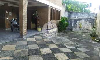 Imagem 4: Casa para Venda em Itapuã, Casa 3 Quartos, Espaçosa, Quintal, Financiável Garagem 6 Carros