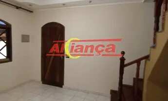 Imagem 4: ÓTIMO SOBRADO 150m² COM 3 DORMITÓRIOS E 2 VAGAS DE GARAGEM - VILA RIO DE JANEIRO - GUARULH