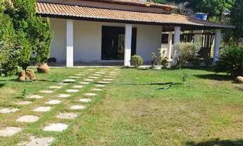 Imagem: Vende se a 3 km da praia de sumauma