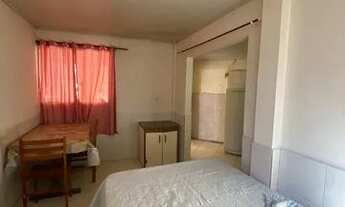 Imagem 2: Alugo kit ANUAL Casa com 1 dormitório