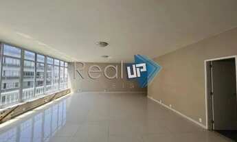 Imagem 3: Apartamento reformado com 2 vagas