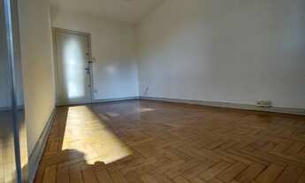 Imagem 3: UM DORMITÓRIO PRÓXIMO À PUC