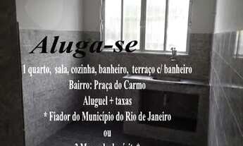 Imagem 7: Aluga-se Apartamento tipo casa na Praça do Carmo. LEIA