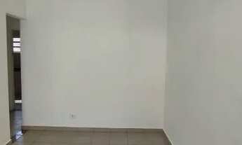 Imagem: Ótima casa térrea, individual, rua tranquila