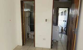 Imagem 5: Quarto individual com banheiro na Caxangá